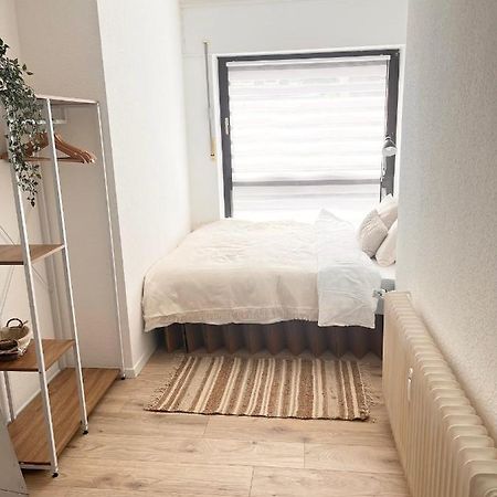 דיסבורג Gemuetliches Zentrales Apartment 2 Min Bis Du Hbf מראה חיצוני תמונה