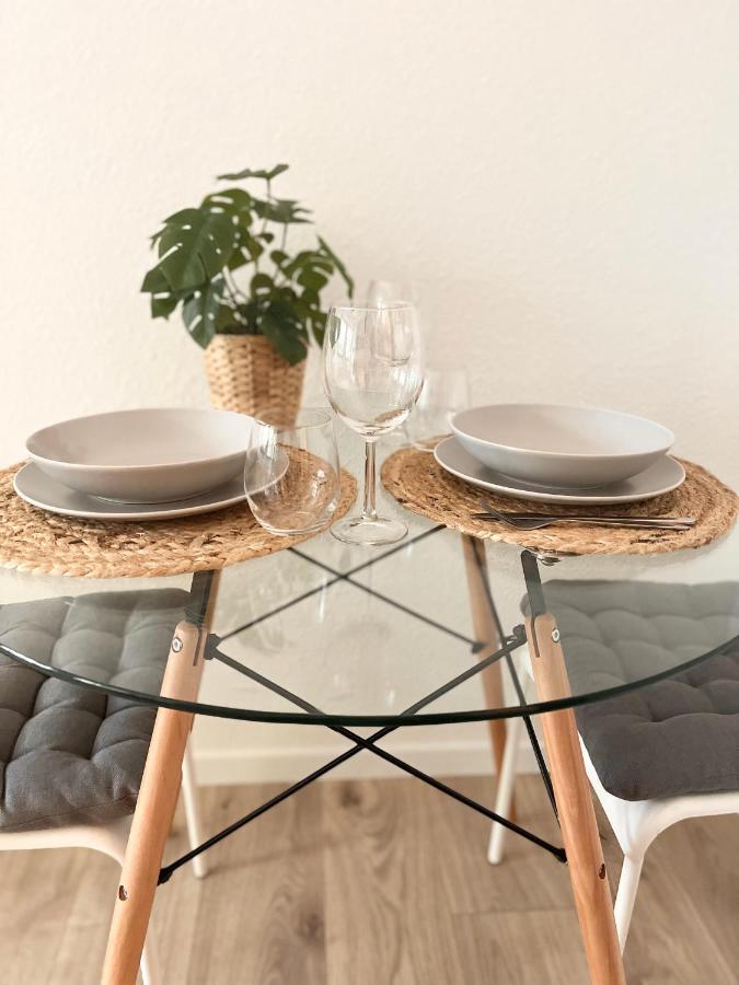 דיסבורג Gemuetliches Zentrales Apartment 2 Min Bis Du Hbf מראה חיצוני תמונה