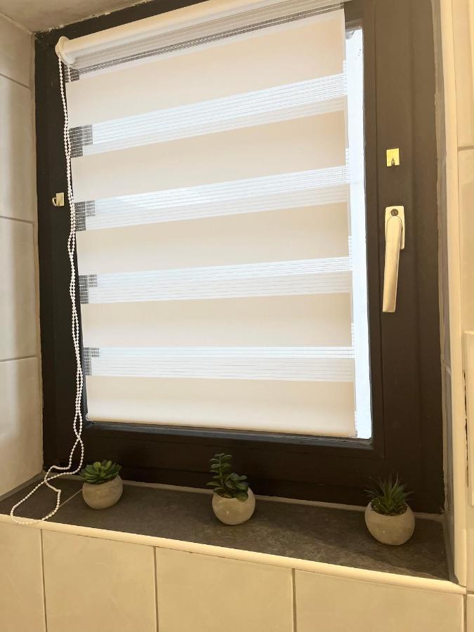 דיסבורג Gemuetliches Zentrales Apartment 2 Min Bis Du Hbf מראה חיצוני תמונה