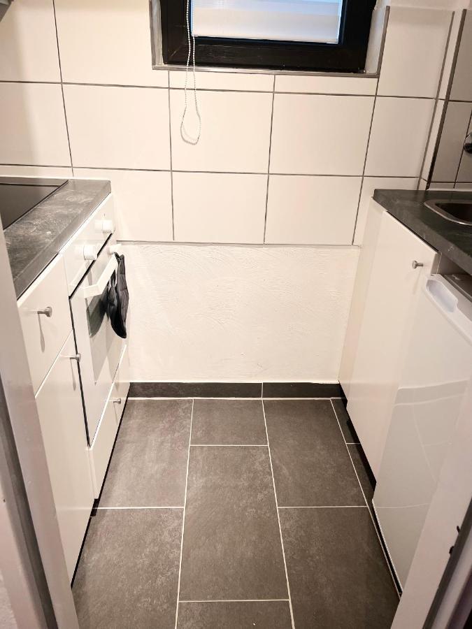 דיסבורג Gemuetliches Zentrales Apartment 2 Min Bis Du Hbf מראה חיצוני תמונה